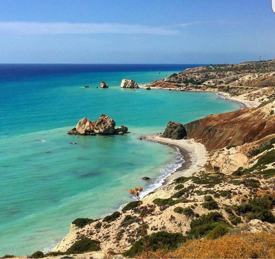 2 Bedroom Townhouse, Close To Paphos Harbour, Use Of Onsite Facilities 외부 사진